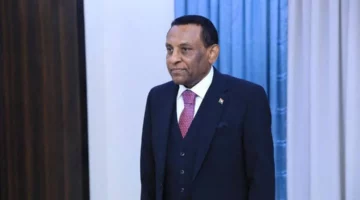 رئيس وزراء السودان الجديد يتعهد «القضاء على التمرد»