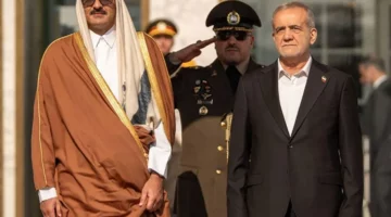 عُمان تحذر من مخاطر التصعيد وقطر تسعى لإعادة التفاوض