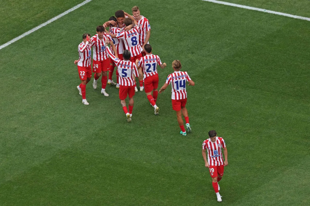 أتلتيكو مدريد يتجاوز كبوة البداية بثلاثية في مرمى سياتل