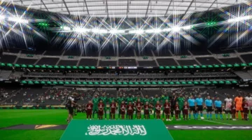 الأخضر السعودي يكرر نجاحات الضيوف في «الكأس الذهبية»