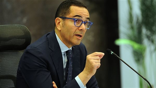 الخطيب يعرض تفاصيل إطلاق البث التجريبي للمنصة الإلكترونية الموحدة لتراخيص الاستثمار