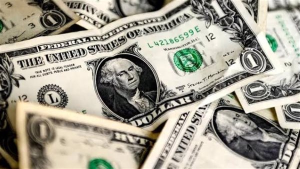 عاجل.. بعد آخر انخفاض.. سعر الدولار اليوم الإثنين مقابل الجنيه في البنوك
