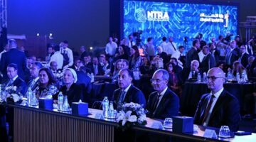 مدبولي: قطاع الاتصالات وتكنولوجيا المعلومات هو قاطرة التنمية في القرن الحادي والعشرين