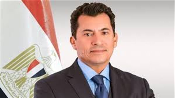 وزير الرياضة يشدد على الانضباط ورفع كفاءة الخدمات داخل مراكز الشباب