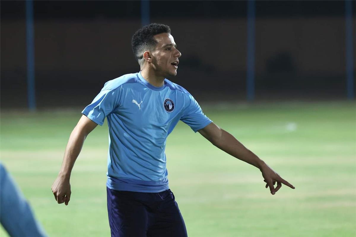 مصطفى فتحي: نعطي صن داونز أكبر من حجمه.. وتعامل الحكام معي اختلف عن أيام الزمالك