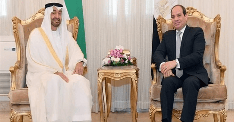 بن زايد يستقبل السيسي بمطار أبو ظبي ويبحثان تعزيز العلاقات في مختلف المجالات