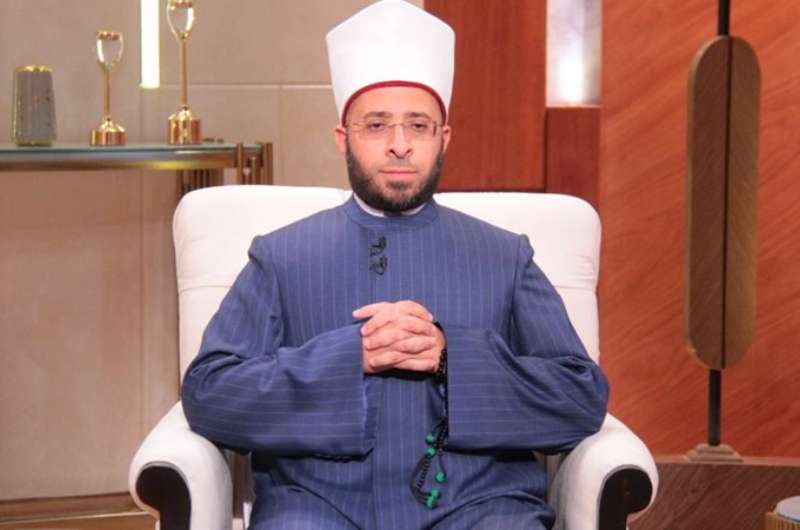 الأئمة المنقولين بسبب سفرهم للحج ومخالفة قرار “الأوقاف”