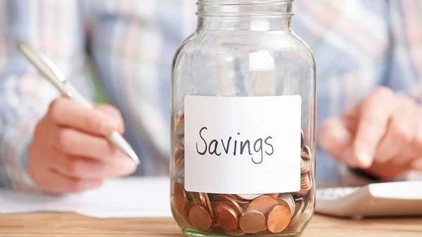هل يمكن فتح حساب توفير للمقيمين خارج مصر؟