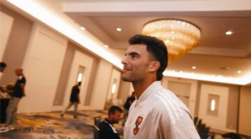 زيزو: الدهس على صورتي في الزمالك؟ لم يكن تصرفًا فرديًا.. وهذا الدليل