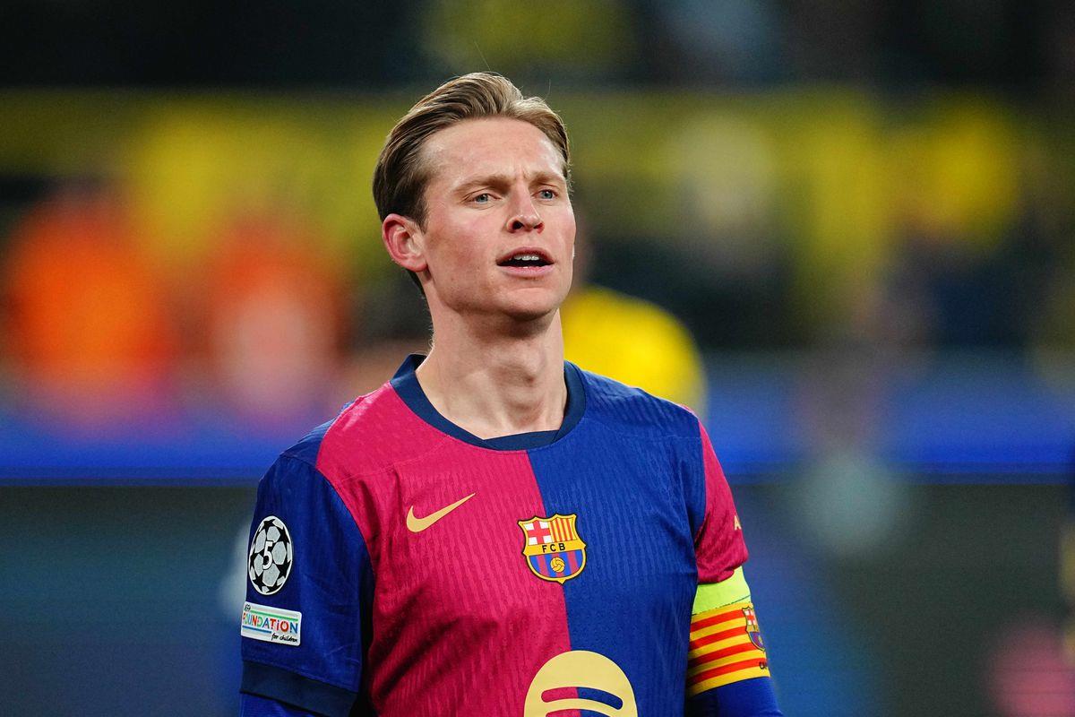 دي يونج يعلن مصيره مع برشلونة.. ومن الأحق بالكرة الذهبية