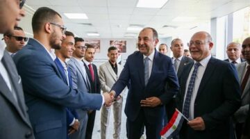 وزير قطاع الأعمال: تشغيل مصنع أتوبيسات “النصر للسيارات” خطوة هامة في إعادة إحياء الشركة