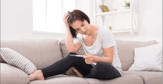 امرأة تحمل بالذكاء الاصطناعي بعد 19 سنة من محاولات الإنجاب (تفاصيل)