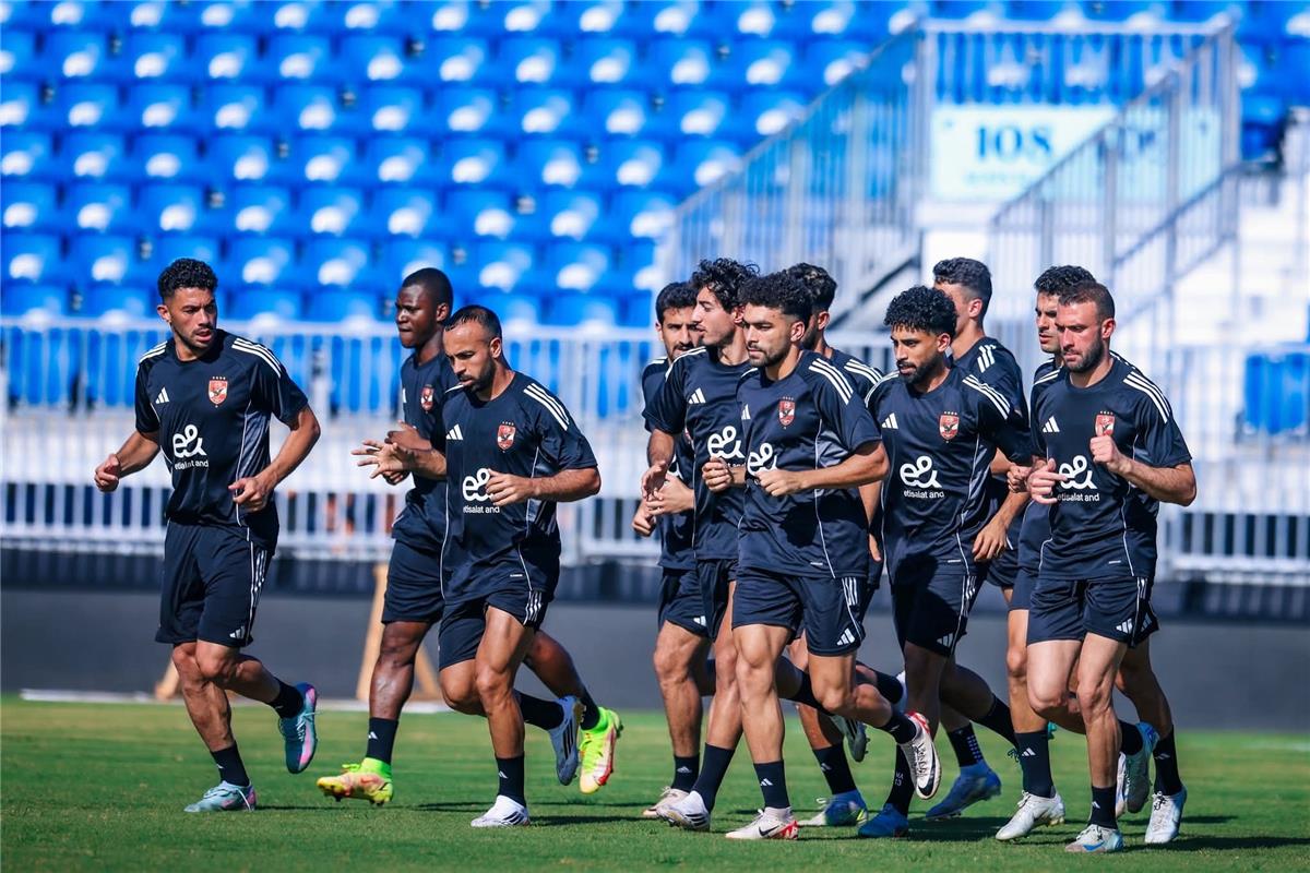 الأهلي يستأنف تدريباته قبل مواجهة إنتر ميامي.. وريبيرو يعقد محاضرة