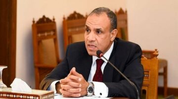 اتصال هاتفي بين وزير الخارجية ومبعوث الرئيس الأمريكي الخاص للشرق الأوسط