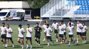 مران الأهلي | ريبيرو يشرح للاعبين خطة مواجهة إنتر ميامي في كأس العالم للأندية