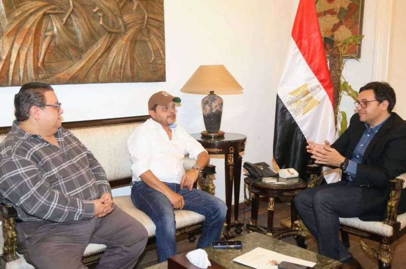 محمد هنيدي يتعاون مع وزارة الثقافة لتقديم عروض مسرحية بالمحافظات