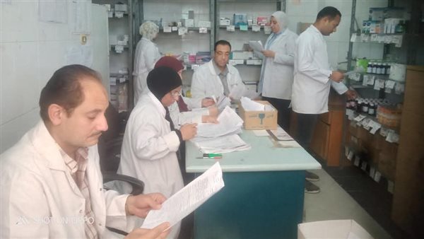 فحص وتوفير العلاج المجاني لـ1461حالة في قرية النويرة ببني سويف