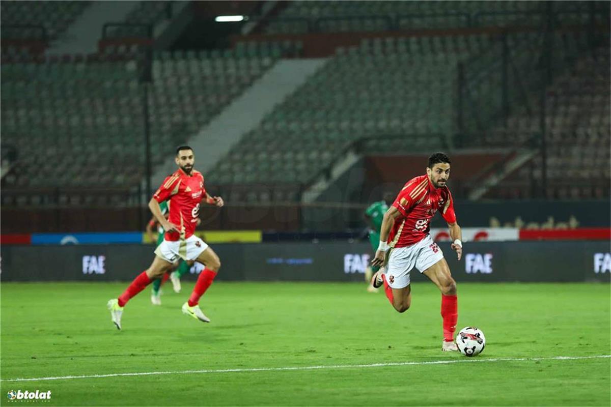 طاهر محمد طاهر: لاعب الأهلي “هيكسر الدنيا”.. ولدي أمنية بشأن ميسي