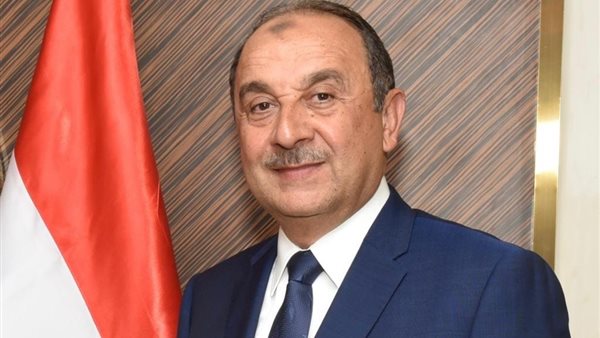وزير قطاع الأعمال: تنمية صناعة الدواء في مقدمة الأولويات.. وتطوير خطوط الإنتاج بالشركات القابضة