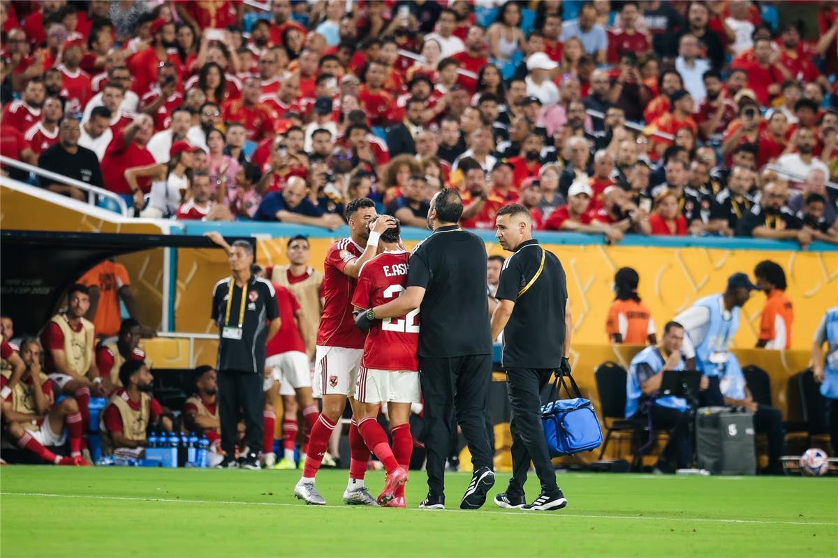 الأهلي يعلن حجم إصابة إمام عاشور أمام إنتر ميامي وغيابه عن باقي مباريات كأس العالم للأندية