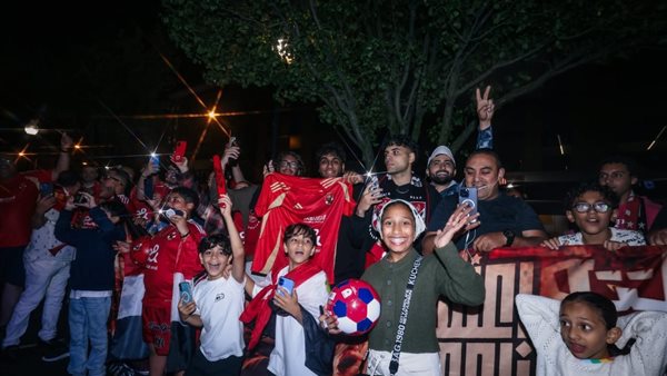 الأهلي يصل نيوجيرسي وسط دعم جماهيري استعدادًا لصدام بالميراس