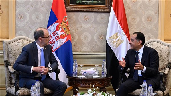 رئيس الوزراء ونظيره الصربي يشهدان منتدى الأعمال المصري والصربي