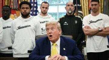 لاعب يوفنتوس يفجر مفاجأة بشأن زيارتهم للبيت الأبيض قبل مباراة العين.. وحديث ترامب