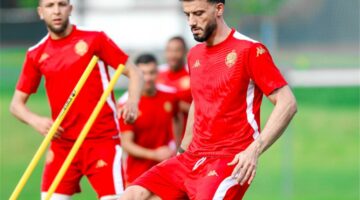 فيديو وصور | عمر السومة يصل أمريكا وينضم إلى الوداد قبل مواجهة يوفنتوس