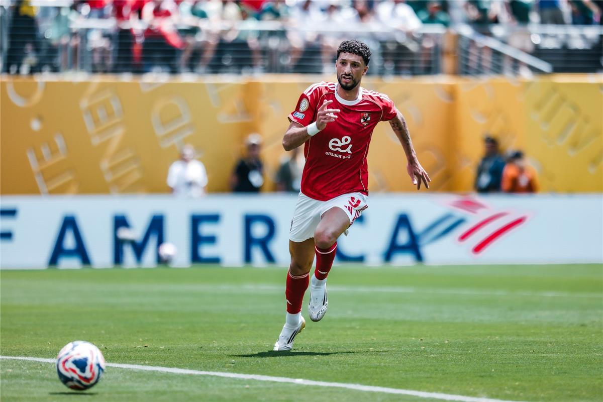وسام أبو علي يروي كواليس هدفه الذاتي أمام بالميراس: لم أسمع لاعب الأهلي