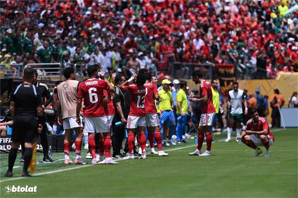 خاص | فيفا يبلغ الأهلي بقرار مفاجئ قبل مواجهة الحسم أمام بورتو