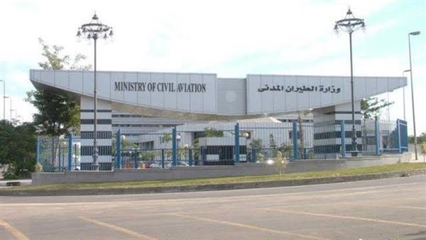 انتظام حركة الملاحة الجوية بجميع المطارات المصرية بصورة منتظمة وآمنة