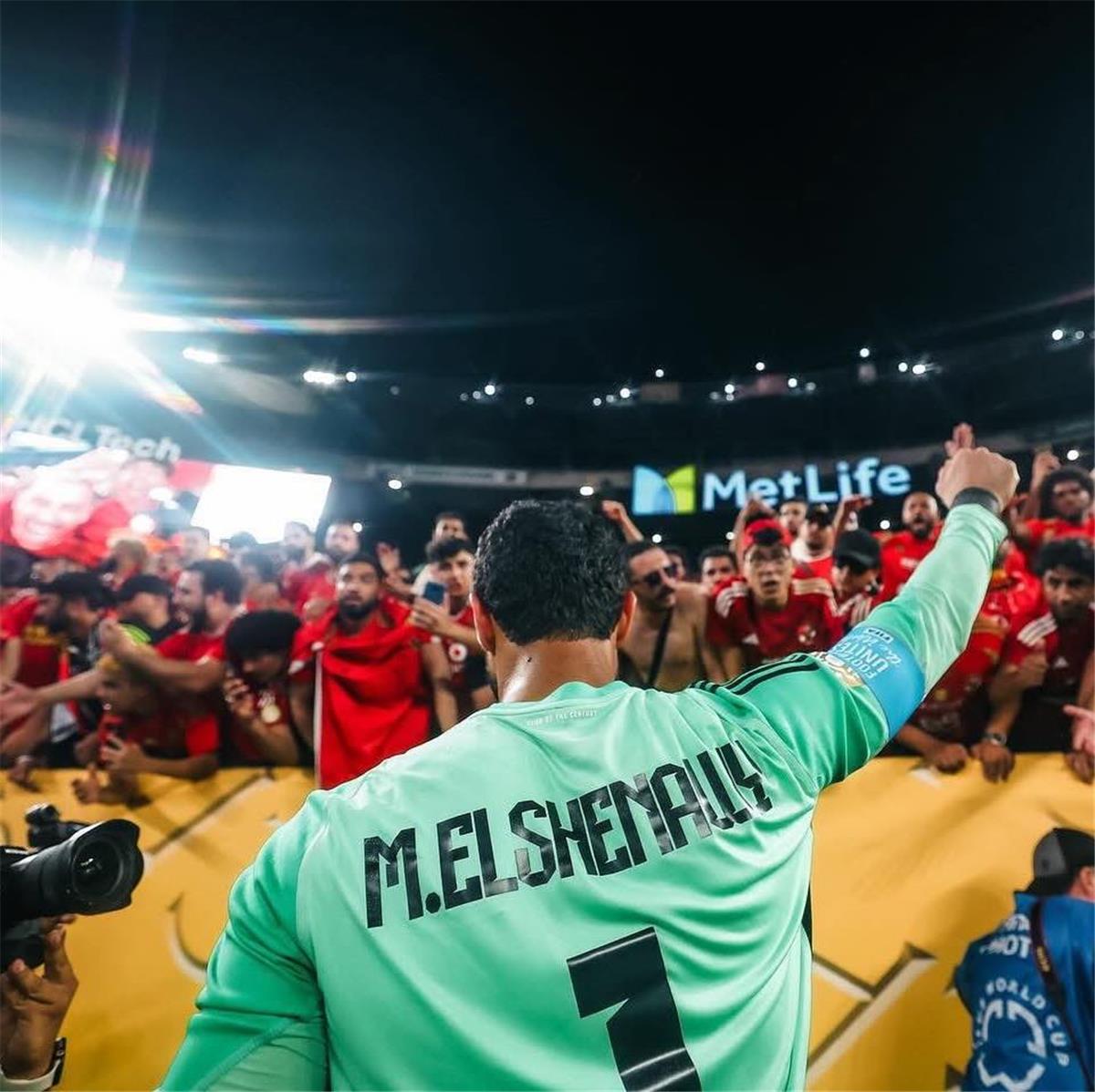 محمد الشناوي يوجه رسالة إلى جماهير الأهلي بعد الخروج من كأس العالم للأندية.. ويقدم وعدًا