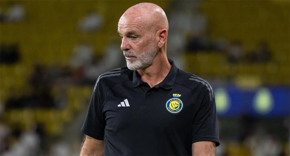 رسميًا.. النصر السعودي يُعلن رحيل ستيفانو بيولي