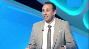 طارق السعيد يتغزل في ثنائي الأهلي.. ويلوم اللاعبين على الأنانية