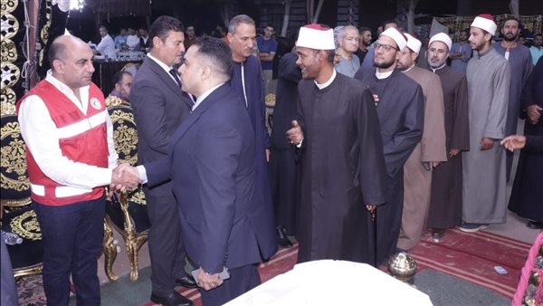 نيابةً عن الوزير.. قيادات الأوقاف يؤدون واجب العزاء في شهيدات حادث المنوفية الأليم