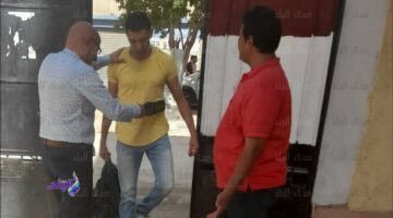30 صباحا وفتشوهم قبل الامتحان