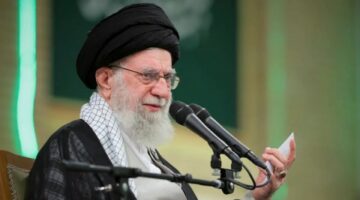 خامنئي يرفض المقترح الأميركي بشأن النووي: يتعارض 100% مع مصالحنا ولا ننتظر ضوءا أخضر لاتخاذ قرارنا