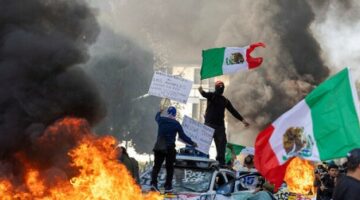 مع تصاعد الاحتجاجات.. ترامب يأمر بنشر ألفي عنصر إضافي من الحرس الوطني في لوس أنجليس لمواجهة المتظاهرين الغاضبين