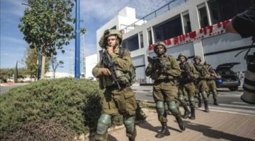 41 عسكريا اسرائيليا يرفضون الخدمة لاستمرار الحرب من أجل البقاء السياسي نتنياهو،وينددون بتخلي الحكومة عن الأسرى المحتجزين بقطاع غزة