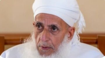 مفتي عُمان يدين “العدوان الغاشم” على إيران ويرحب بردها على القصف الاسرائيلي ويدعو المسلمين إلى التوحد