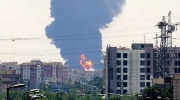 إيران.. هل تلجأ تل أبيب لتزييف قصف إيراني لقواعد أمريكا في الخليج وماذا خلف ترويجها لأجواء انقلاب ضد نظام المرشد؟.. ولي العهد الأردني يشرح مهمة الجيش والكويت تُلغي نهائي ونجل شاه إيران مُبتهج!