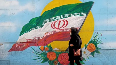 إيران تحسم موقفها وتعلن رسميًا رفض استئناف المفاوضات حول برنامجها النووي مع الولايات المتحدة قبل وقف “العدوان” الإسرائيلي