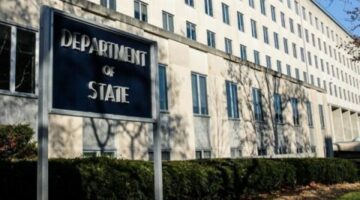 عقب عدوانها على إيران.. واشنطن تحذر موظفيها ورعاياها بالمنطقة وتأمر بمغادرتهم