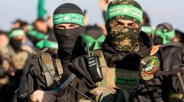 كتائب “القسام” تعلن مقتل وجرح عدد من الجنود الإسرائيليين في “كمين مركب” داخل أحد المنازل بجنوب قطاع غزة