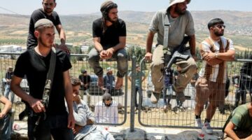 اربعة شهداء فلسطينيين و7 إصابات برصاص جيش الاحالال وهجوم مستوطنين متطرفين على بلدة “كفر مالك” واليامون وسط الضفة الغربية.. المعارضة الاسرائيلية تعتبرها “مجزرة يهودية عنيفة” والسلطة الفلسطينية تتهم حكومة إسرائيل‎