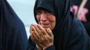 هذه تفاصيل صفقة ترامب لغزة مقابل إنقاذ رقبة نتنياهو.. اتفاق شامل خلال 14 يومًا يُنهي الحرب وينجز صفقة الأسرى ووفد من قادة “حماس” يتوجه للقاهرة ومبادرة جديدة على الطاولة.. هل حان موعد انتهاء الحرب؟