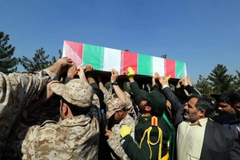الجيش الإيراني يعلن استشهاد 56 عسكريا من قواته خلال الهجمات الإسرائيلية الأخيرة على البلاد