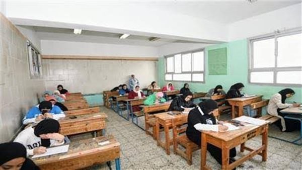 باستثناء طالبة واحدة.. رسوب جميع طلاب الشهادة الإعدادية بإحدى مدارس بني سويف