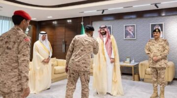 وزير الحرس الوطني يستقبل قادة الوزارة وكبار مسؤوليها المهنئين بعيد الأضحى – أخبار السعودية
