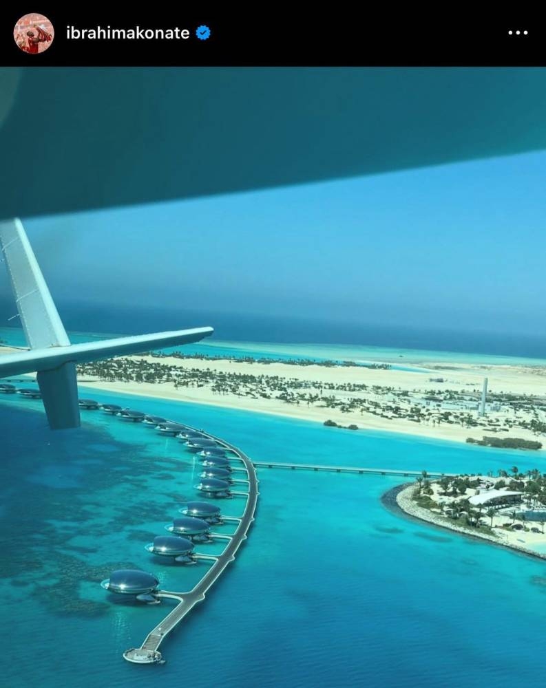 سحر شواطئ السعودية تجذب نجم ليفربول كوناتي – أخبار السعودية